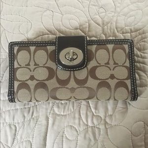 Authentic Coach wallet
